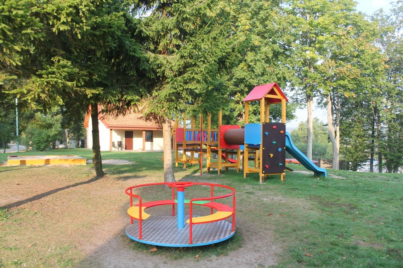 Domki w porcie Zielony Gaj Mikołajki Zewnętrze zdjęcie